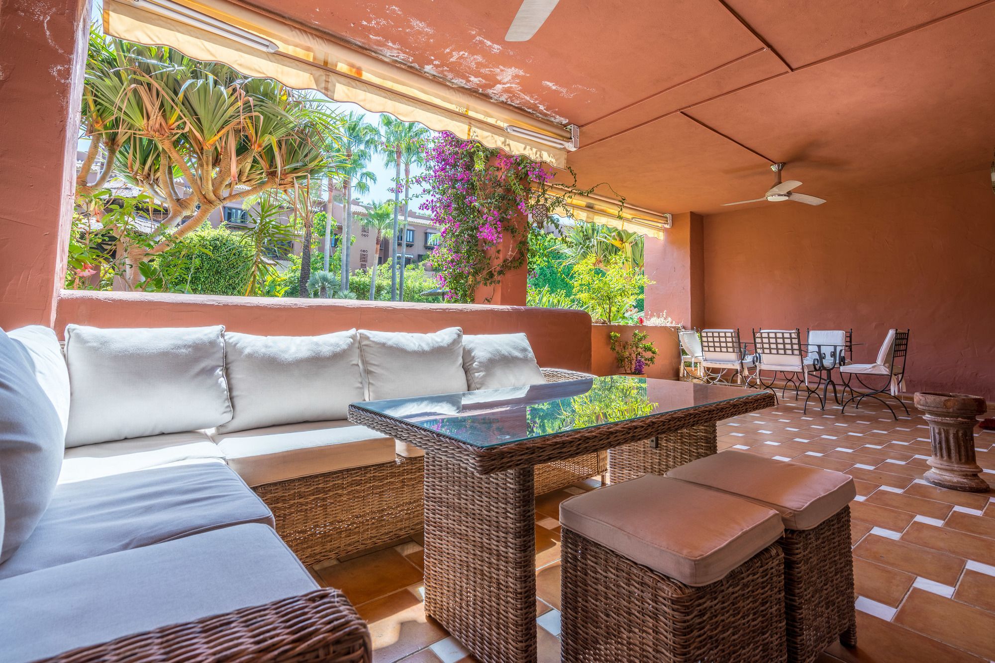 The Grand Oasis Estepona Marbella Exterior foto